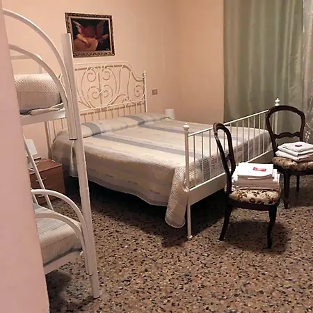 Bed & Breakfast Amelia 3*